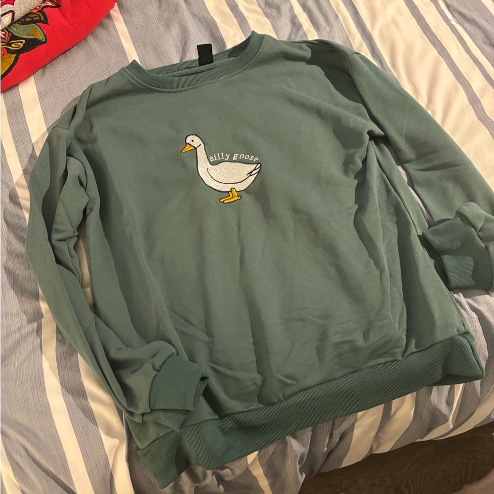 Gildan Green Silly Goose Sweatshirt